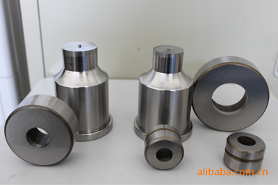 高精度機械零件加工——深圳市豐勝德精密模具配件專業(yè)解析